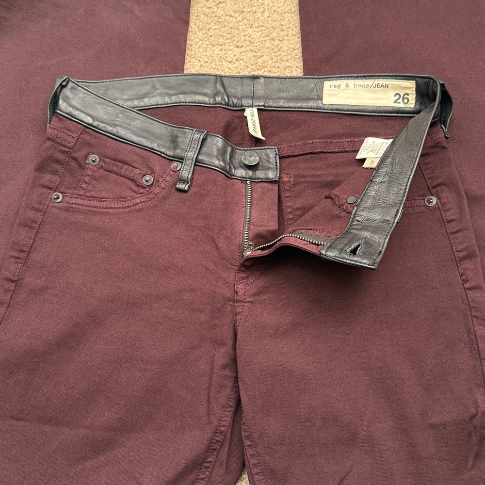 Rag & Bone Elephant Bell Leg Wine Burgundy Wash with Leather Trim Jeans Size 26 - Picture 5 of 7